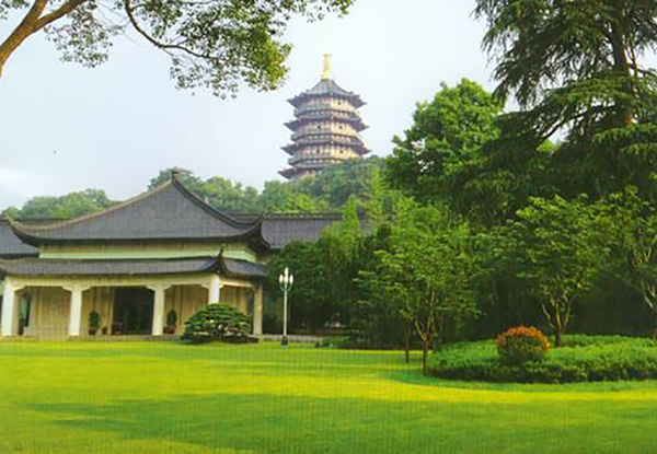 1559120643325750p4AA.jpg 600.jpg